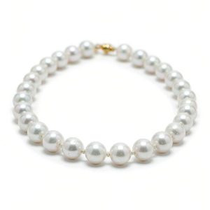 Pearl necklace